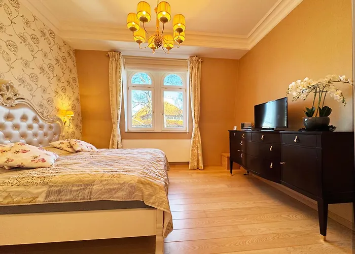 Luxury Apartment Diamond